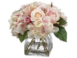 8″H X 9″W X 9″L Hydrangea/Rose In Glass Vase Fuchsia Pink